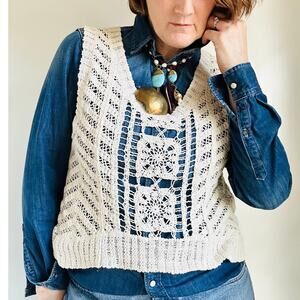 Womens Crocheted Knit Sweater Vest Cream Size large Boho Neutral Lace Layering